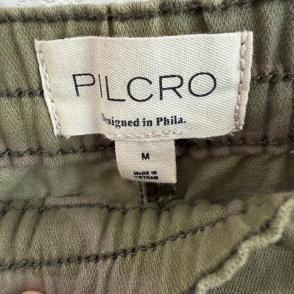 PILCRO  Anthropologie Izzie Relaxed Pull-On Barrel Pants Green Camo Size Medium - Picture 5 of 13